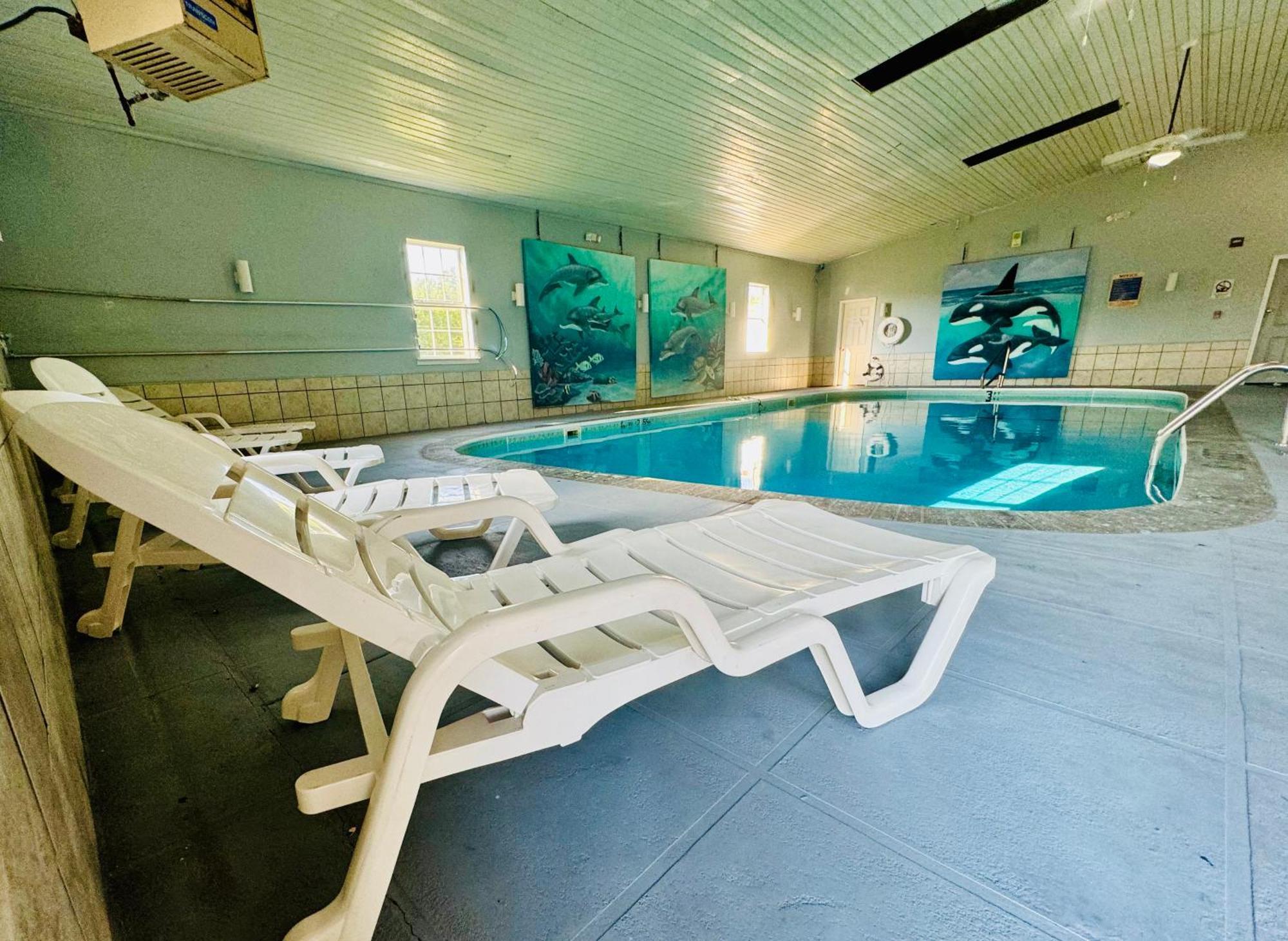 Ozark Inn And Suites Осейдж Бийч Екстериор снимка